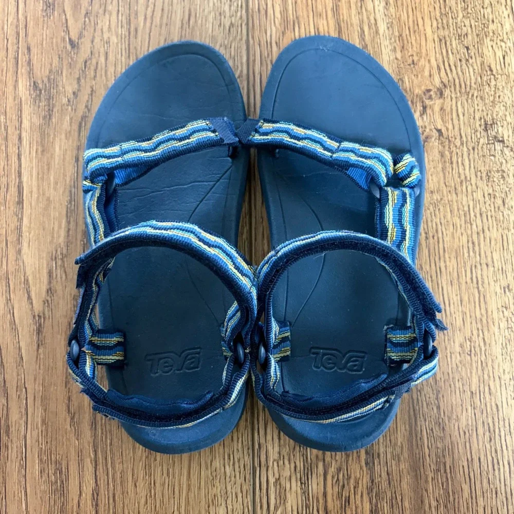 Teva Youth Hurricane XLT 2 Sandal Kishi Dark Blue Size 3 Adjustable straps